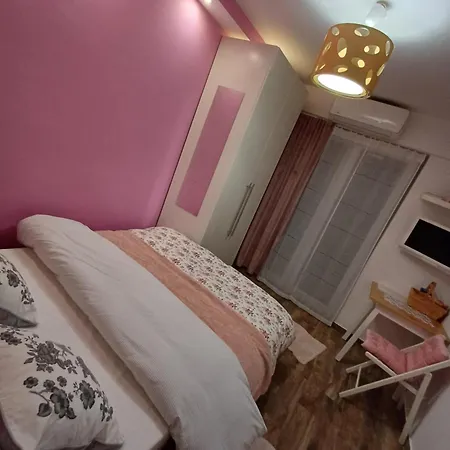 Apartma San Simon Close To *